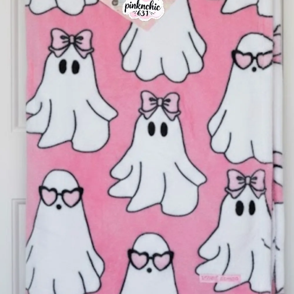 Viral Betsey Johnson Pink Coquette Bow and Sunglasses Plush Ghost Throw Blanket